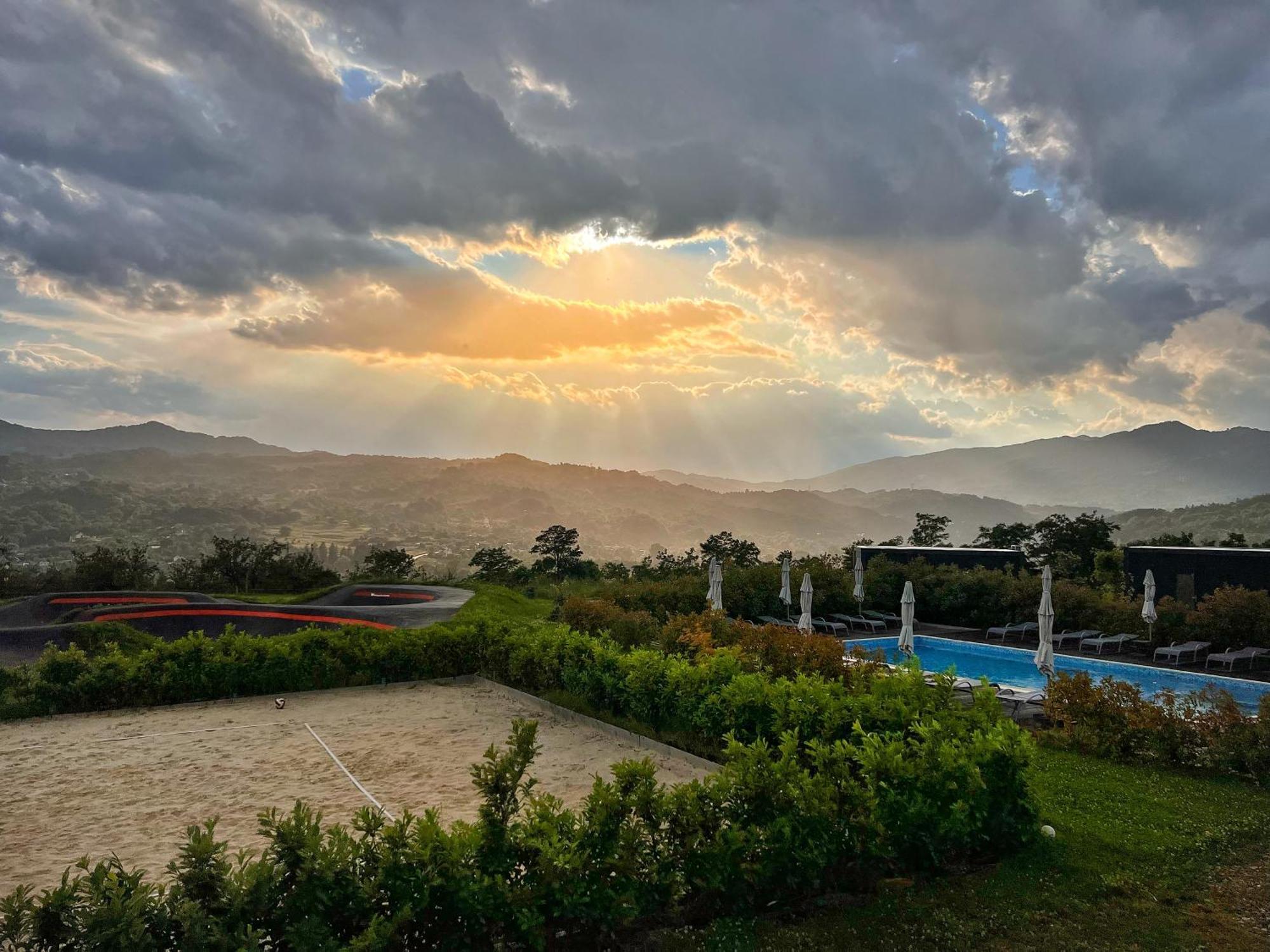 Flandra Glamping Corbeni Exterior foto
